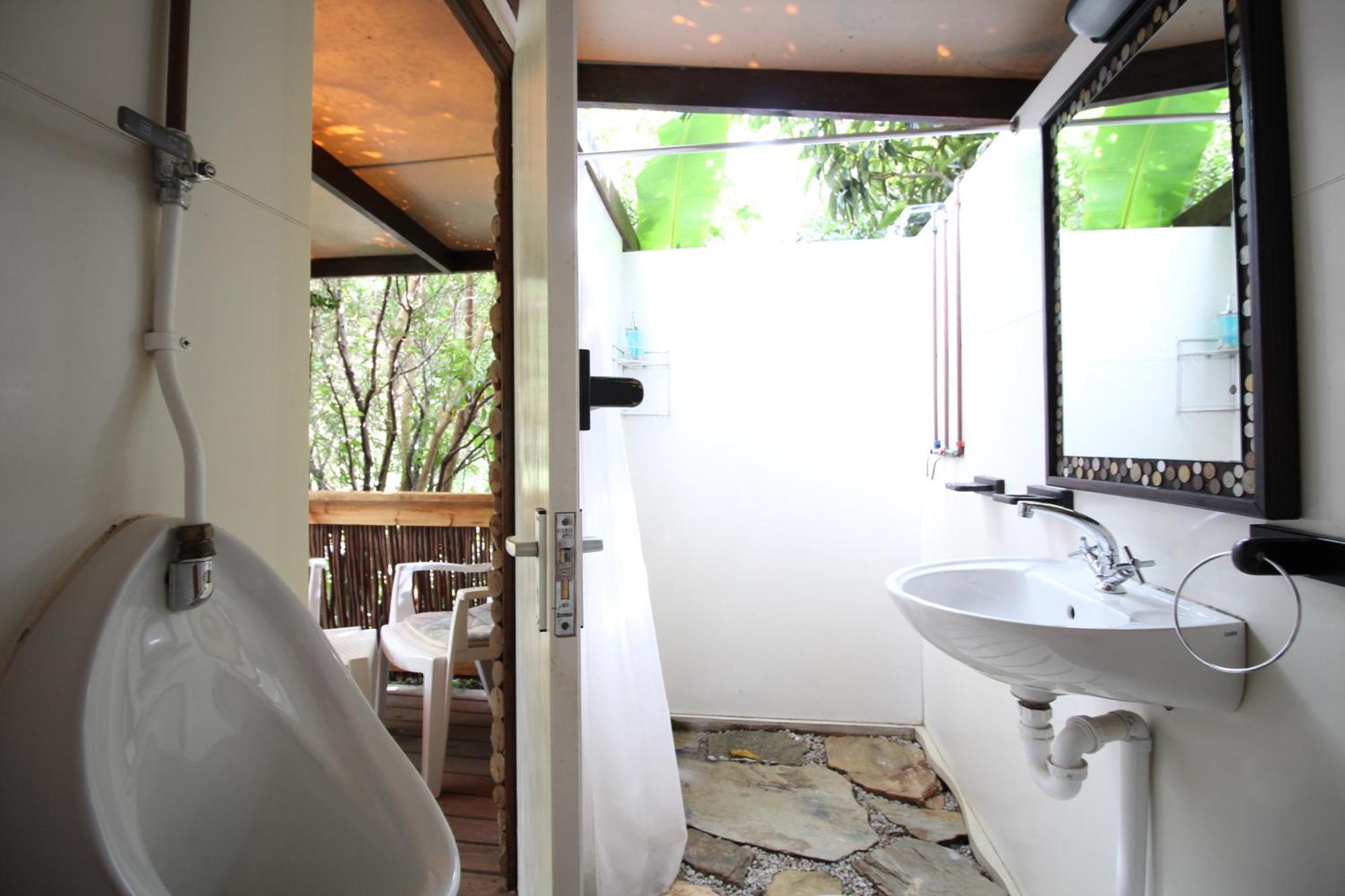 Mali Boutique Lodge & Tube 'N Axe Budget Accommodation Stormsrivier Kamer foto