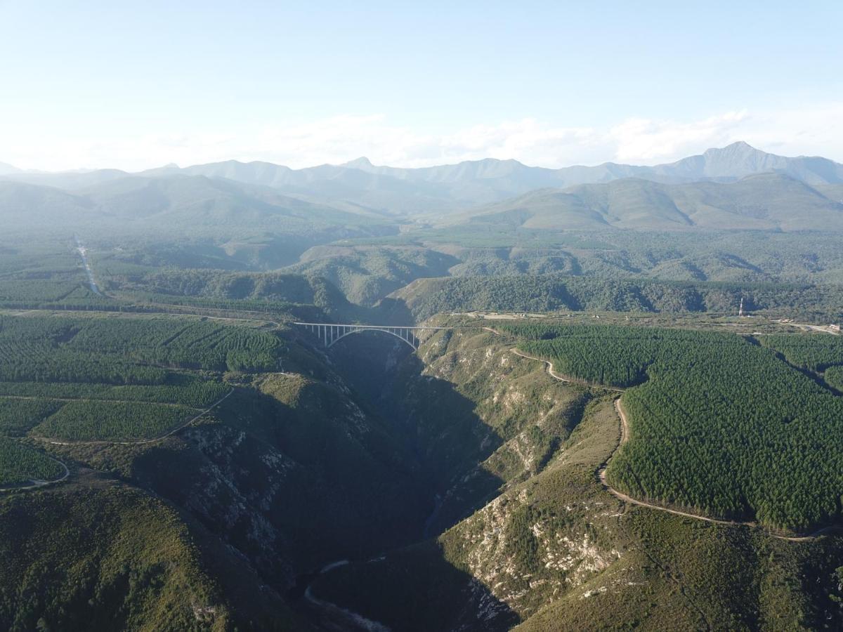 Mali Boutique Lodge & Tube 'N Axe Budget Accommodation Stormsrivier Buitenkant foto