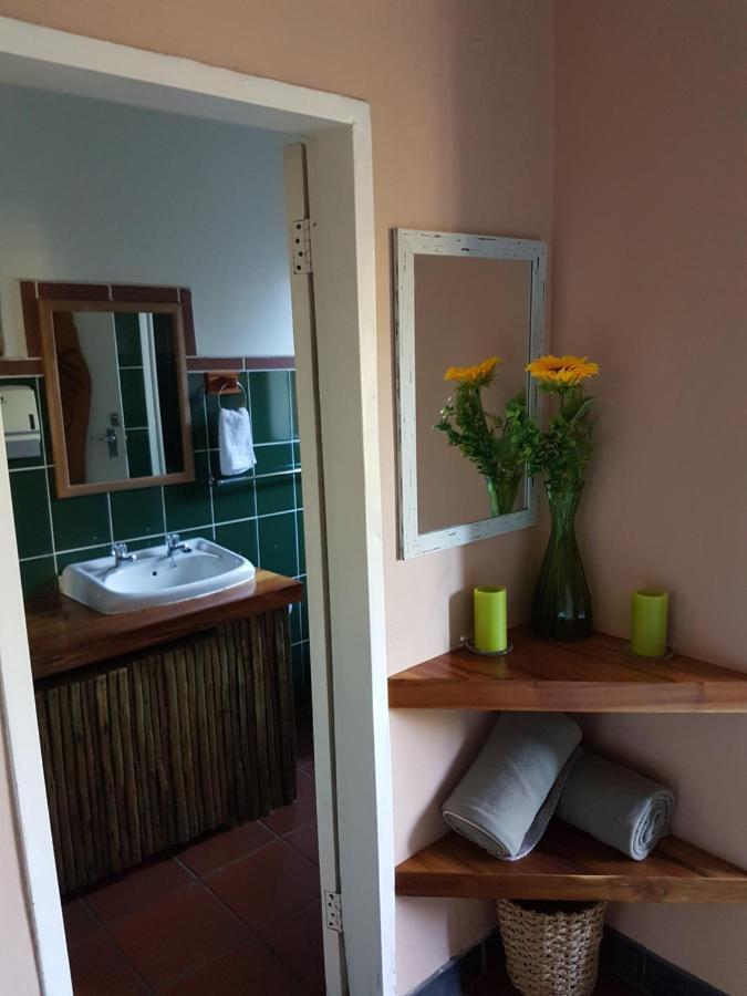 Mali Boutique Lodge & Tube 'N Axe Budget Accommodation Stormsrivier Buitenkant foto
